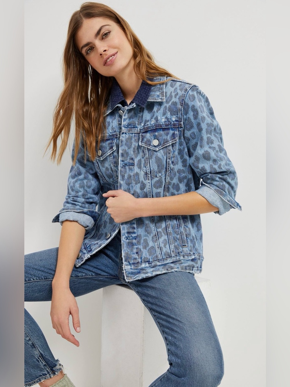BLANK NYC Anthropologie Jordyn Spotted Denim Jacket Medium Blue Size Medium